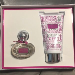 Coach Poppy Flower Set